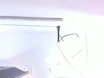 Lily_rousse0  live sex cam