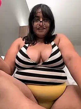 Pvinkilla  live sex cam