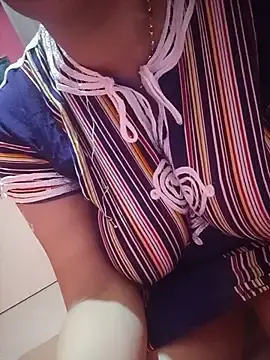 Sondimila  live sex cam