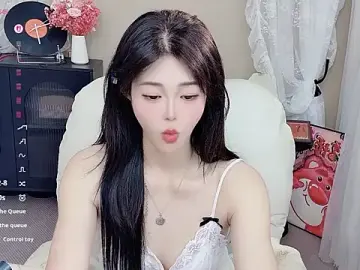 CeeKie  live sex cam