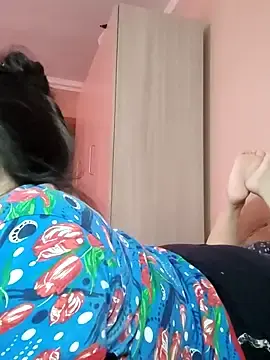 Zulfiya_Bruce  live sex cam