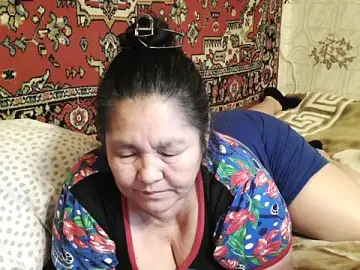 Zulfiya_Bruce  live sex cam