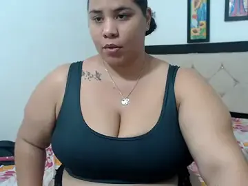 Gigi_diaz  live sex cam