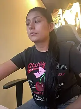 CandyRoxx1_  live sex cam