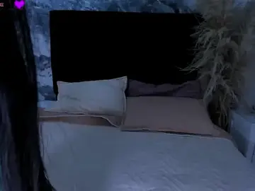 CandyRoxx1_  live sex cam