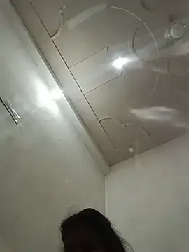 Desi_Couple_P  live sex cam