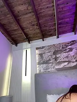 HannahCollyns  live sex cam