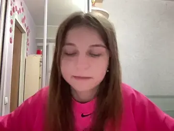 HwaTrippel  live sex cam