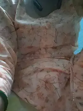 Ilenasingh  live sex cam