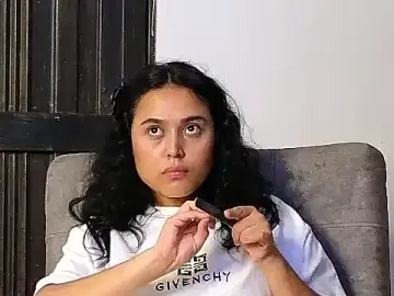 Sweet_xuee18  live sex cam