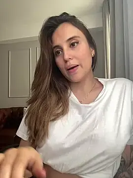 VictoriaBakerr-  live sex cam