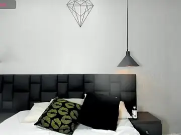 Zoee_Miller_  live sex cam