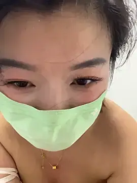 Milkwine  live sex cam