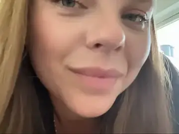 AmieLendor  live sex cam