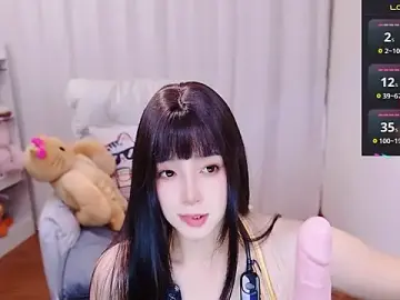 August_cat  live sex cam