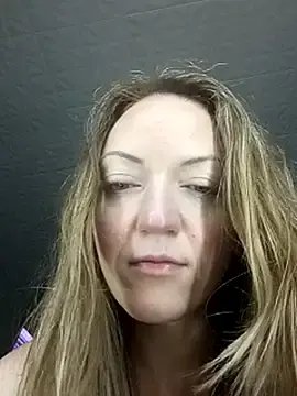 KattyLuuu  live sex cam