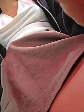 Kitty_San_xXx  live sex cam