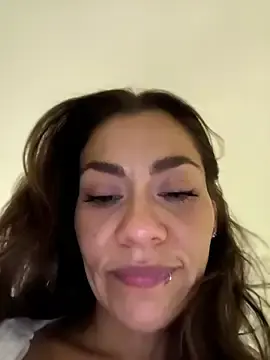 SamyJones9  live sex cam