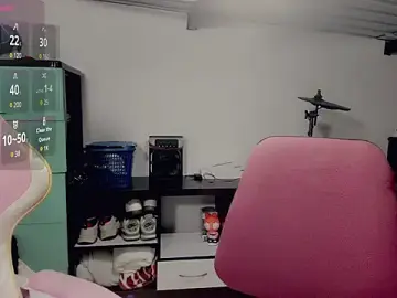 VictoriaHoneyy  live sex cam