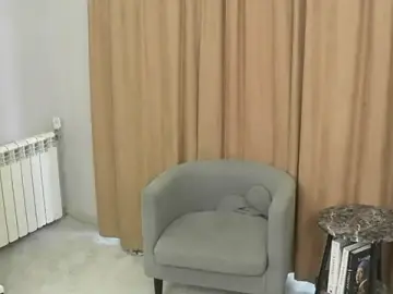 ZinaBoughner  live sex cam