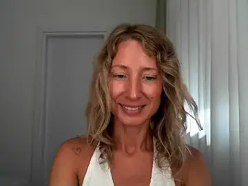 Aurelline  live sex cam