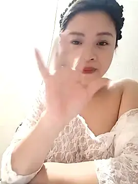 Sara-xx  live sex cam