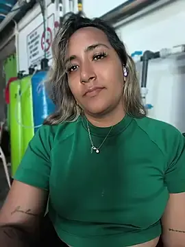 EmmaLenox  live sex cam
