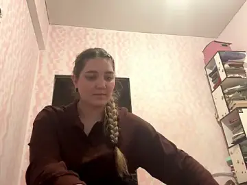 JanineThielman  live sex cam