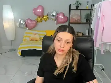 KarenCarson  live sex cam