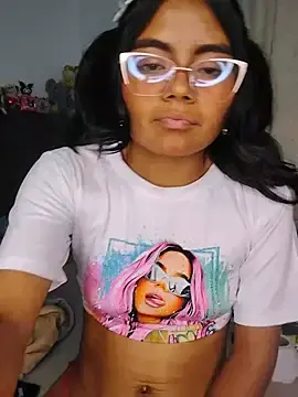 MoonVane  live sex cam