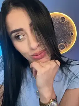 SarahhSmitth1  live sex cam