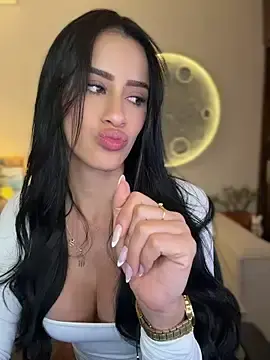 SarahhSmitth1  live sex cam