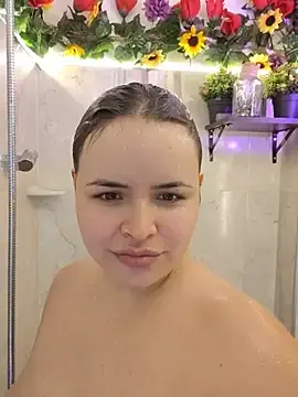 SeleneLuminari8  live sex cam