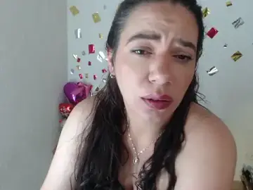 SweetYolitt  live sex cam