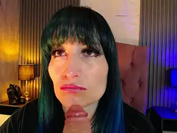 Alicia_moom  live sex cam