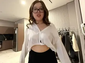 EffieCappaert  live sex cam