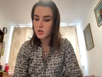 MilaKempel  live sex cam
