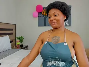 Renee-18  live sex cam