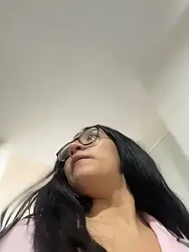 Sexyedith09  live sex cam