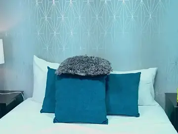 VioletSweetts  live sex cam