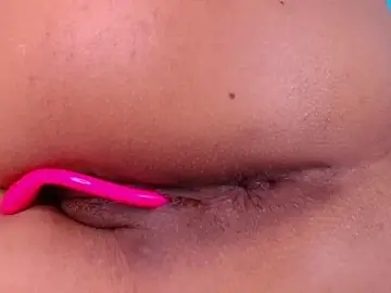 Hot_dione  live sex cam