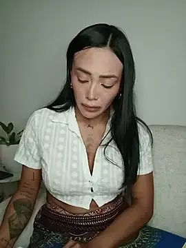 DiosaFortuna  live sex cam