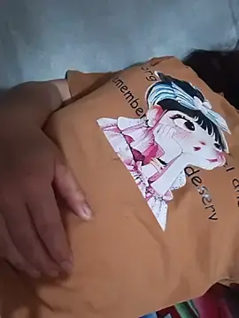 Evelyn-n  live sex cam