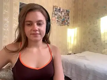 Iamnotatrouble  live sex cam