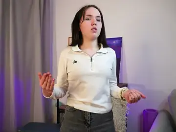 KatiePuig  live sex cam