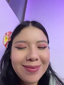 MarielQueenx  live sex cam