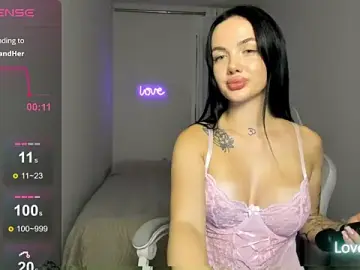 SelinaStorm  live sex cam