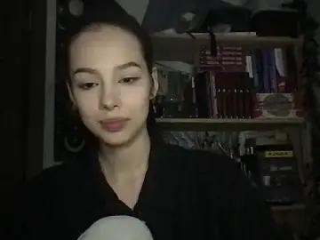 Yuna5343  live sex cam