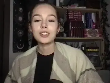 Yuna5343  live sex cam