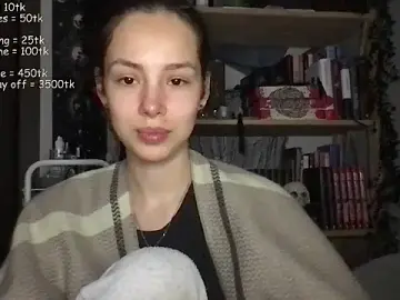 Yuna5343  live sex cam